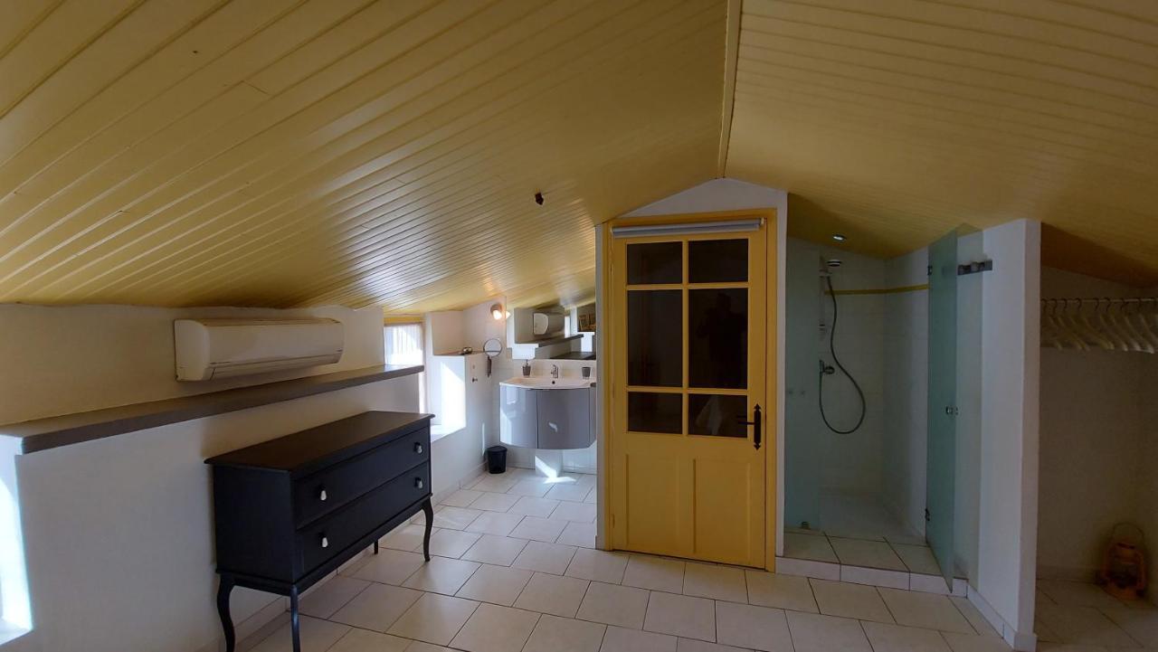 Le Mas Des Sorcieres - Maison D'Hotes Valréas Exteriör bild